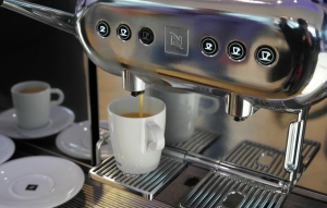 Kaffeemaschine mit Milchaufschäumer » Produktvergleich.de