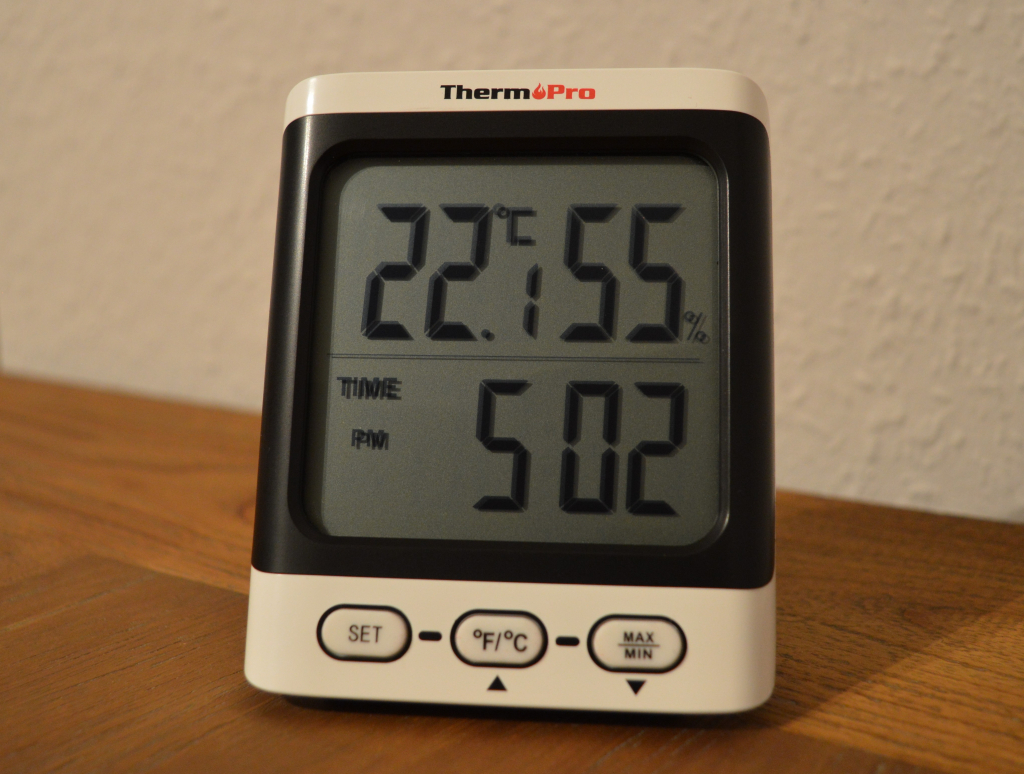 ThermoPro TP152 Thermo-Hygrometer Ansicht Front